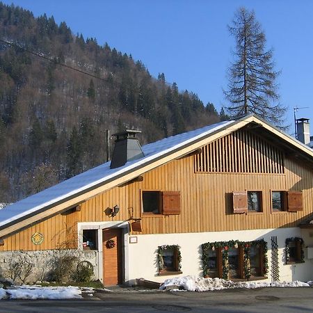 Gite Des Moulins Samoëns Kültér fotó